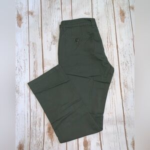 Hayden.K California Olive Green Pants - Size 32/30